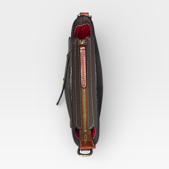 Dooney & Bourke Pebbled Leather Crossbody Taupe Zip Bag - Picture 6 of 9